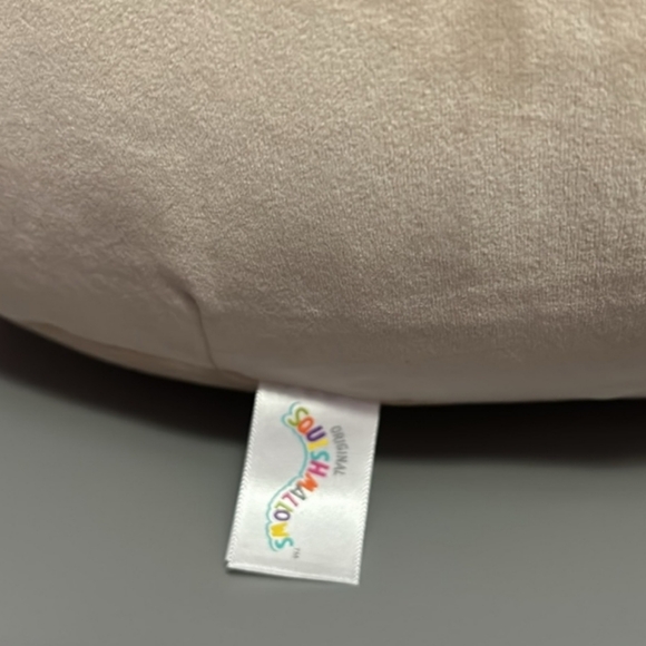 Squishmallows OCTAVE the Snow Monkey 16" large - Picture 3 of 6